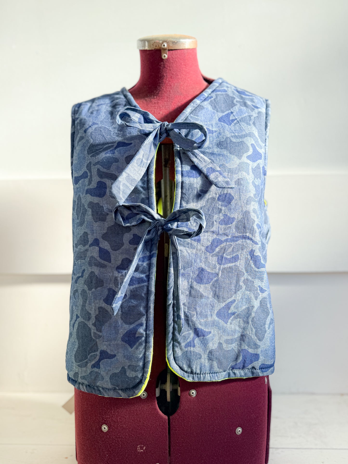 Cotton Quilted Vest - Neon/Denim Camo