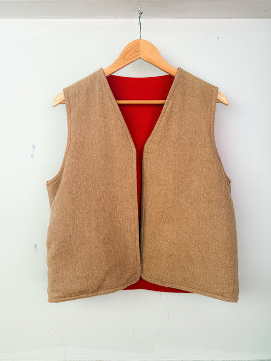Wool Vest - Beige & Red
